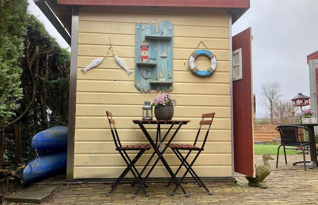 Chalet Gaby With Sauna, Private Dock, and Canoes at Lauwersmeer - Foto 7