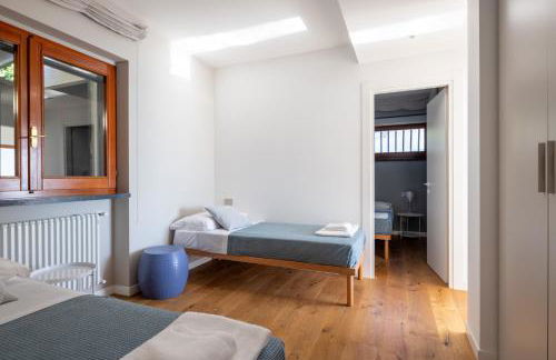 Modern and Elegant apartment with a spacious sea view terrace overlooking Palmaria Island Bright designer interiors Fully equipped Up to 6 guests Private parking Aircon All the comforts for a perfect stay - Foto 64