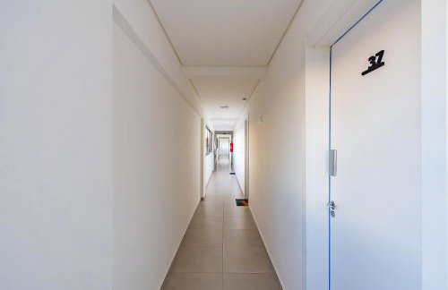 Apto novo com Ar Condicionado bem localizado - Foto 16