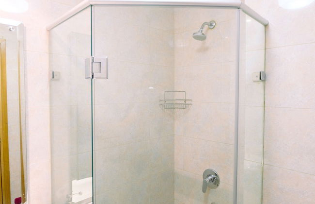 Comfy 2BR The Mansion Apartment Kemayoran - Foto 13