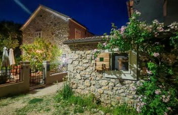 Sundial Stone House - Foto 18