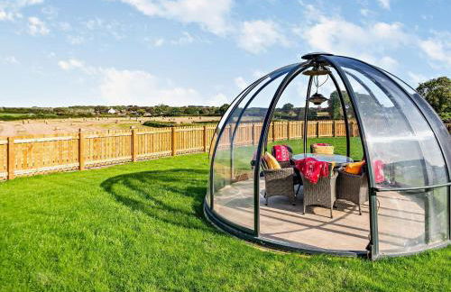 3 Bed in Wintersett 93234 - Foto 1