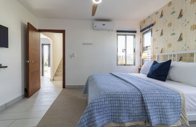 Modern 4-BR Villa in Gated Community - Foto 14