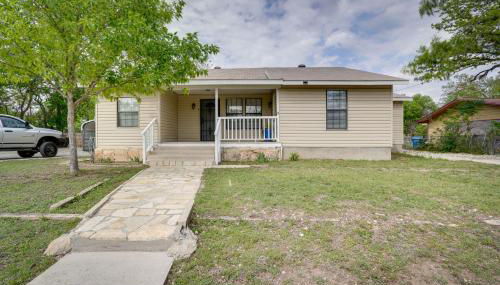 Kerrville Vacation Rental Across From River Trail! - Foto 3