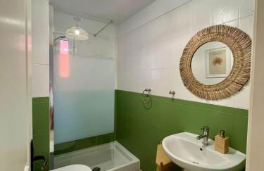 Cozy two-bedrooms apartment with big terrace and ocean view - Foto 19