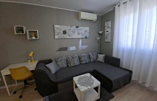 Apartment Verdi Split with free parking in the garage - Foto 9