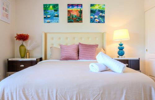 Relaxing Vegas Stay with BBQ & Games - Foto 9