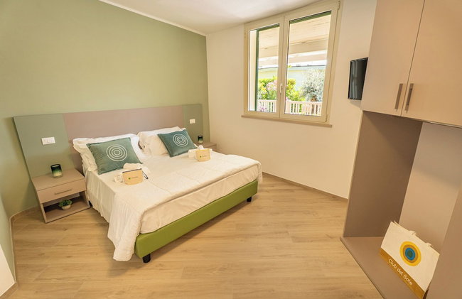 Club Del Sole Stork Family Collection - Photo 70