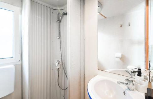 Gorgeous Home In Nerezisca With Wifi - Foto 15