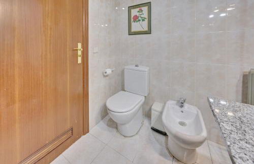 Mirasierra Suites Pamplona - Photo 5