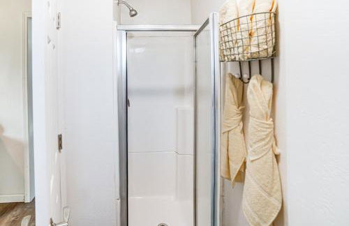 2 Mi to Clear Lake Pet-Friendly Lakeport Retreat! - Foto 15