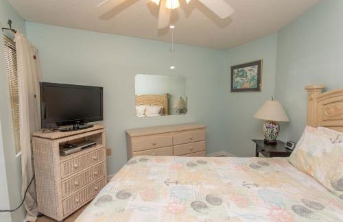 ROYAL GARDEN RESORT 1012 condo - Photo 9