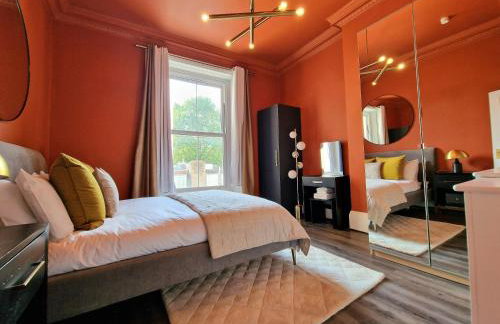 Stylish & Cosy Hyde Park Home by Tube Metro Stations with Elevator - Lift - Foto 4