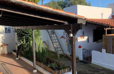 A Casa da avó Custodinha - Photo 2