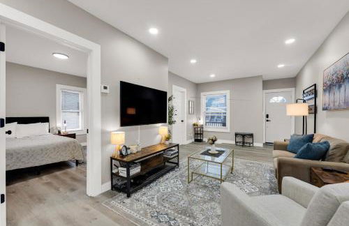 Family-owned 3BR in Larchmere Near Hospitals with Parking - Foto 2