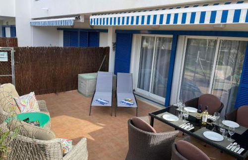 Coral House - La Calma - Playa Flamenca - big terrace & 4 Swimming pools. - Foto 22