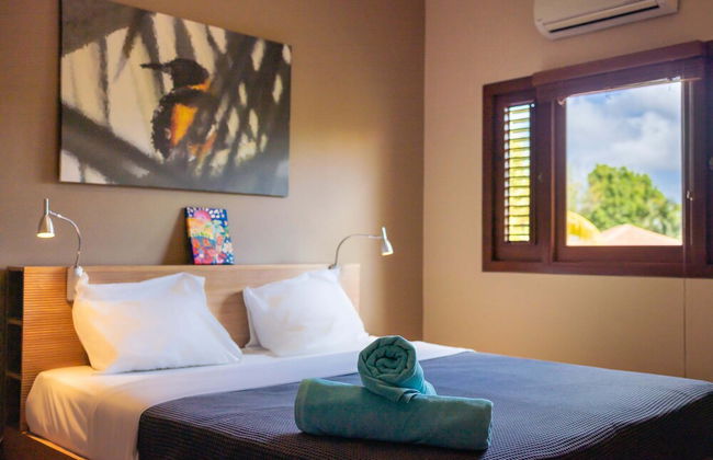 Tropical Escape With Pool and Ocean Views - Photo 17