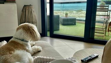 Apartamento Villa Bruno con vistas al mar, primera línea de playa - Foto 2