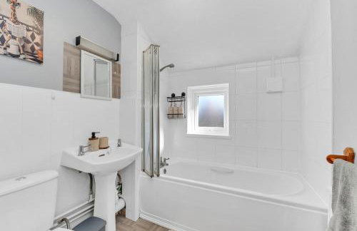 Cosy Family House in Diss with Parking - Foto 5