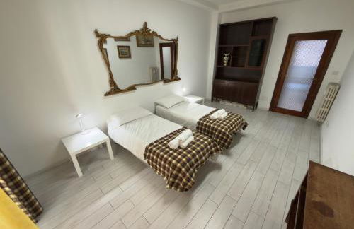 Spacious Comfortable Apartment - Via Migiurtinia - Foto 12