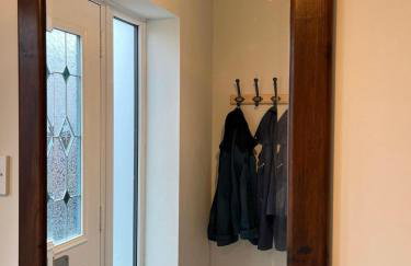 Ideal 4-bed home sleeps 7 - Nr Trafford Ctr & M60 - Foto 65