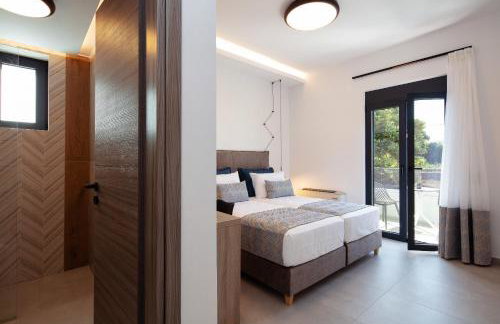 Sunnyside Villas, Just Steps to the Beach & Restaurants, By ThinkVilla - Photo 41