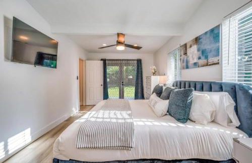 Friendly Fox Luxury Pool & Spa - Near DT & Beach home - Foto 37