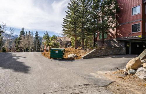 New Listing Updated 1 bedrm 1 bath Summit H Building #95 condo Just steps to Eagle Lodge sleeps 4 - Foto 24