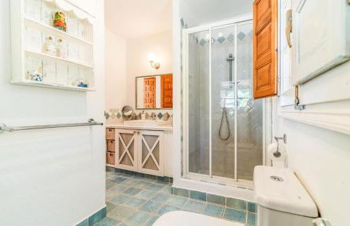 Gorgeous Home In Algodonales - Photo 27