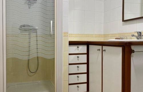 Charmante Maison au Cœur d’un Village Paludier, Proche Guérande et Plages, Terrasse et Wifi - FR-1-306-1227 - Foto 11