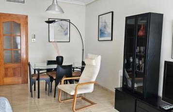 Apartamento primera linea de Playa Climatizado Internet - Foto 5