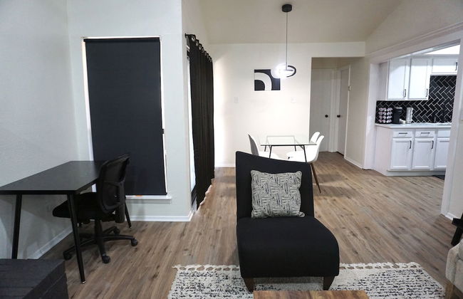 Newly Updated Cozy Home - Foto 14