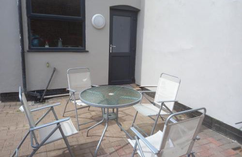 Springfield Gardens - 4 Bedroom House, 8 Beds, Close to J26 M1-A52 - Ilkeston - Long Eaton - Nottingham - Derbyshire - 400Mbs WiFi Free Parking! - Foto 13
