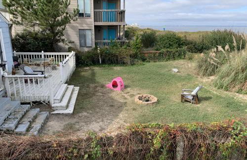 Beach Front on the Bay on the Dunes bungalow - Photo 19