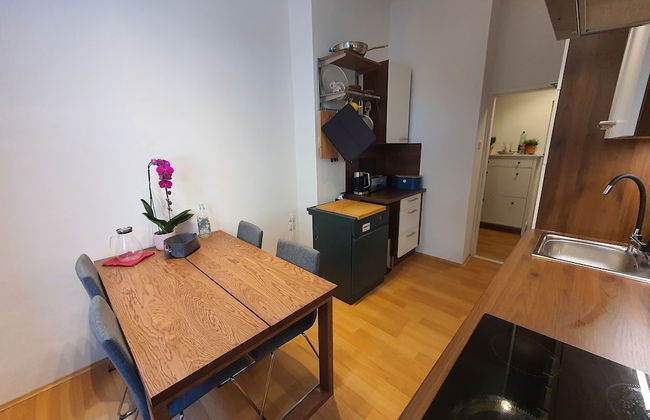 Central Graz Apartments by Paymán Club - Photo 10