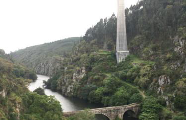 Rosa the Cosy Cabin - Gypsy Wagon - Shepherds Hut, RIVER VIEWS Off-grid eco living - Foto 38