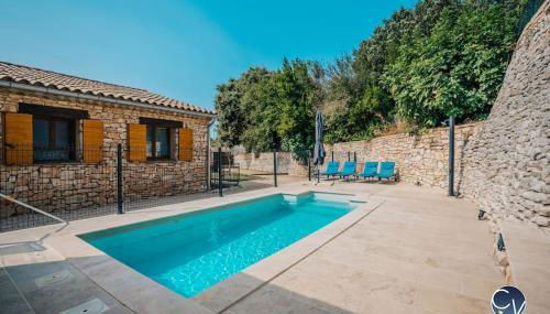 Villa avec piscine privée et jardin en Ardèche - Foto 1