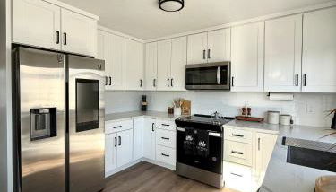 Peaceful Modern Home, Cozy Nights - Foto 3