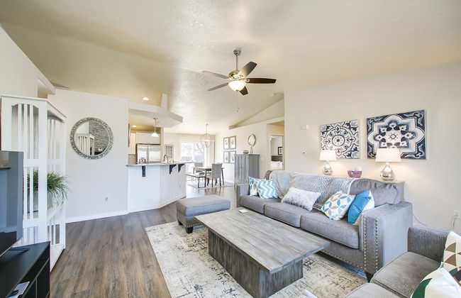 True Blue Family Home - Photo 10