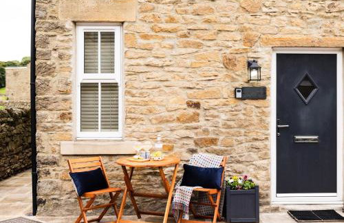 Hush Cottage - Photo 1