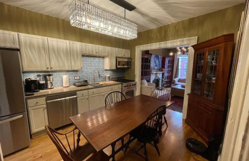 Downtown 3BR duplex full kitchen parking off i-787 - Foto 44
