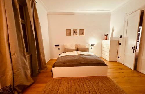 luxuriöse Altbau Wohnung in Denkmal-Villa - Foto 18