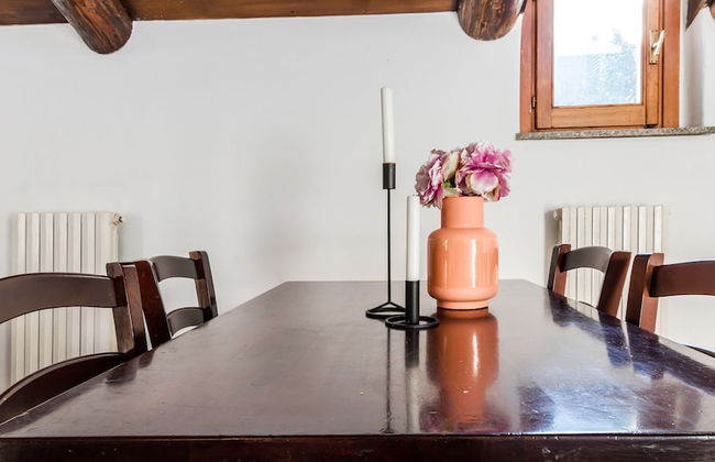 JOIVY Big Wooden Apartment for 6 near Milano Center - Photo 25