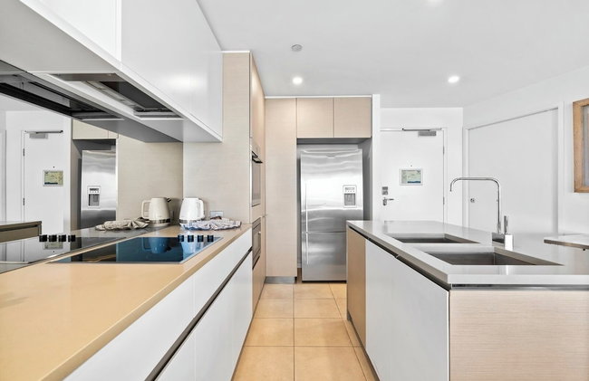 Soul Beachfront Apartments - HR Surfers Paradise - Photo 34