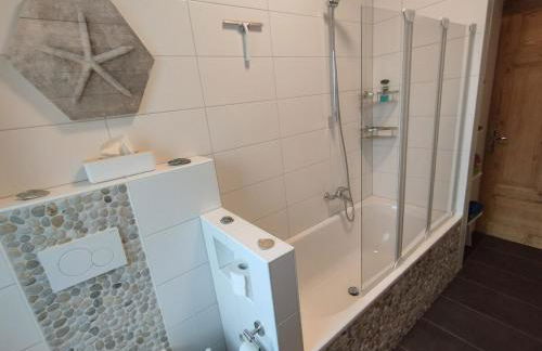 Birklund Modern Retreat - Photo 57