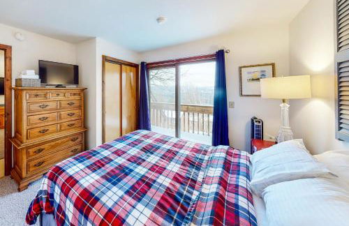 The Summit: 46 - Photo 20