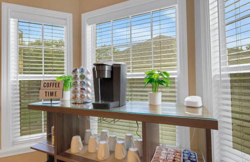 Luxury Home with Gourmet Kitchen - 3 Miles to A&M, Sleeps 14 - Foto 5