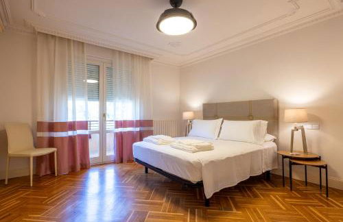 CASA CON PISCINA EN EL CENTRO - Foto 20