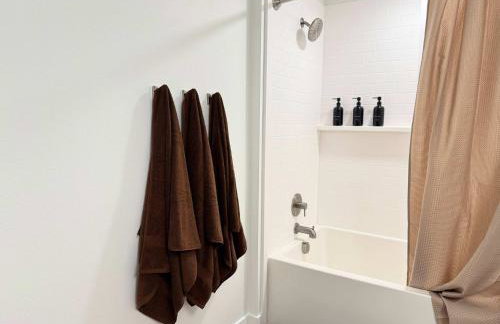 Modern Oasis 10 Min from Disneyland With Pool & GYM - Foto 71