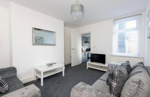 DiscountsContractorsWIFIFree ParkingSmart TV - Foto 2